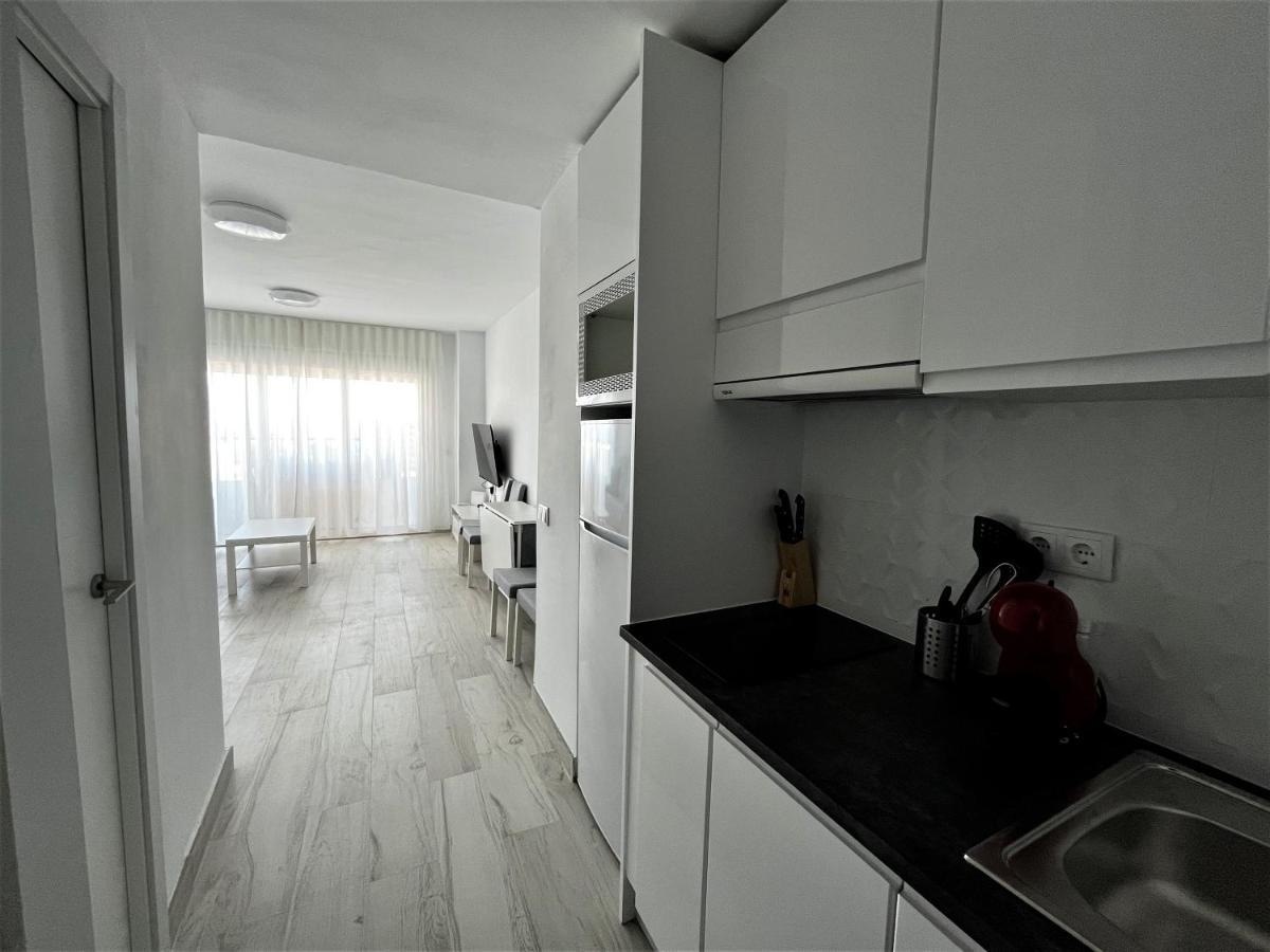 Ver853 - Estudio Con Terraza Vistas Al Mar, Piscina, Playa, Centro トレモリノス エクステリア 写真